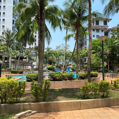 Gracious ~ Walking Distance To See, Shop And Eat Malacca Buitenkant foto